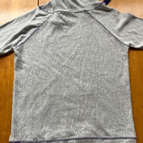 Wicked Sz M Authentic Pullover Hooded Sweatshirt Gray Purple Kangaroo Pocket - Picture 6 of 11